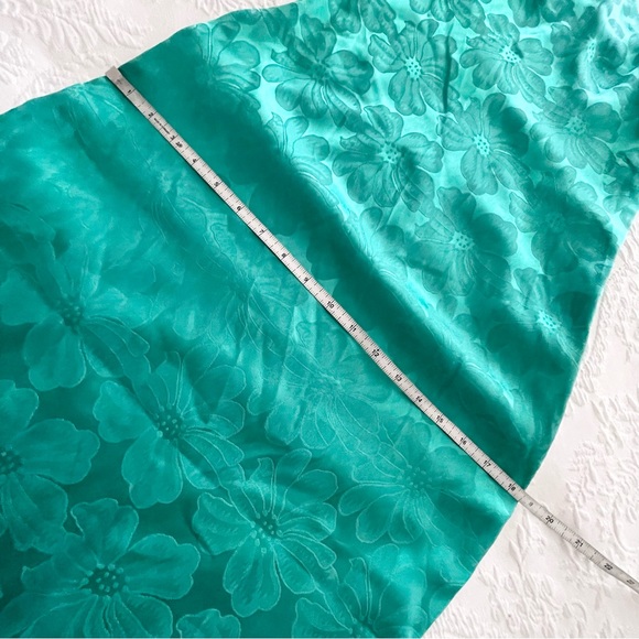 NWOT Lulus Chasing Desire Teal Green Satin Jacquard One-Shoulder Maxi Dress - Picture 6 of 6